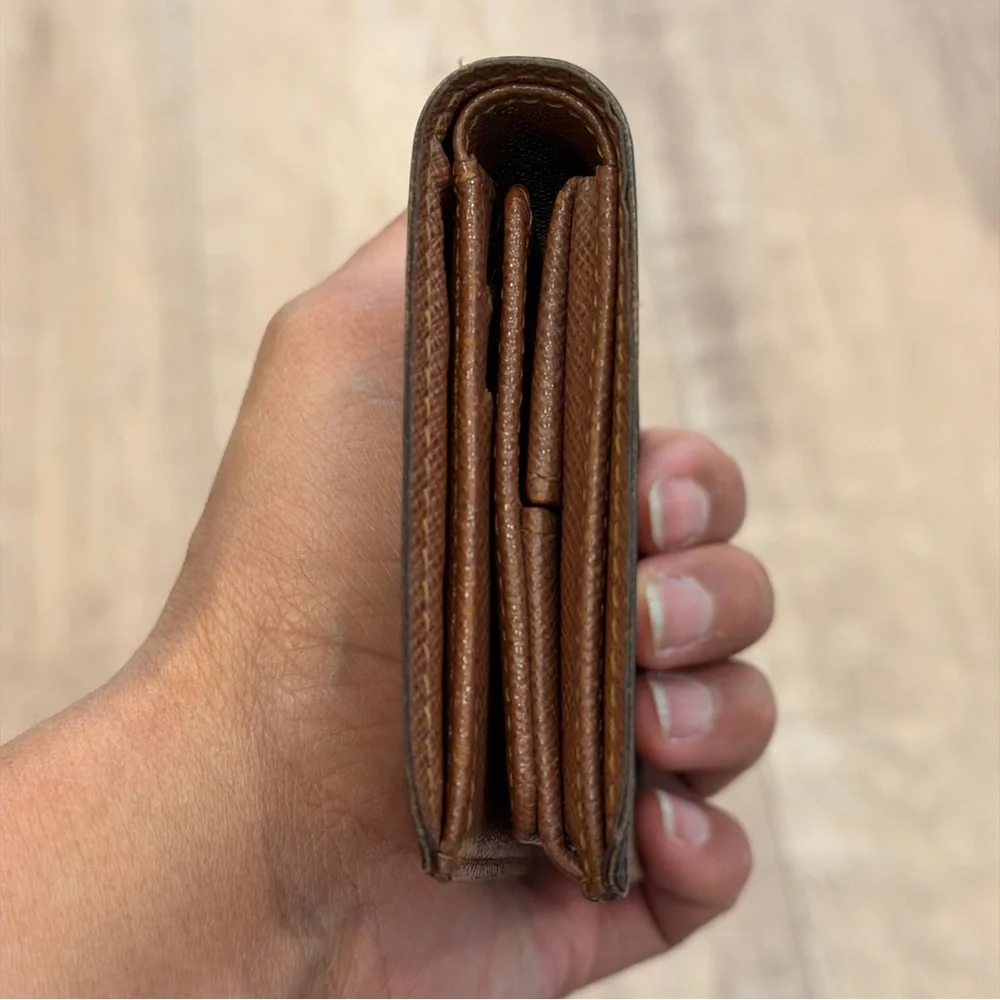 Compact wallet monogram - Picture 5 of 14